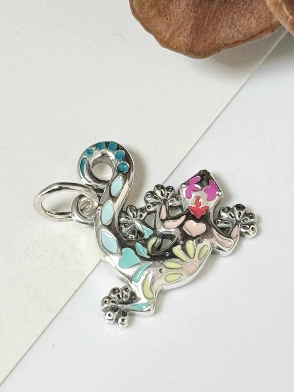 Enamel Festive Gecko Charm
